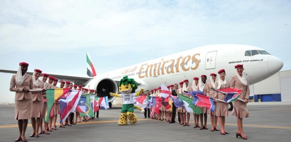 ve may bay emirates airlines