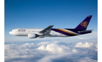 Máy bay Thai Airways  hạ cánh khẩn vì cửa sổ bị nứt